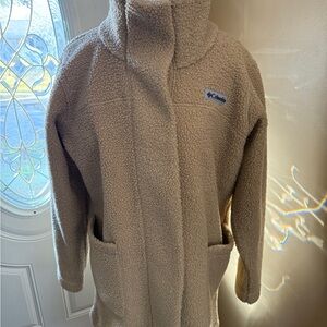 Columbia woman’s Tan Sherpa Fleece Coat